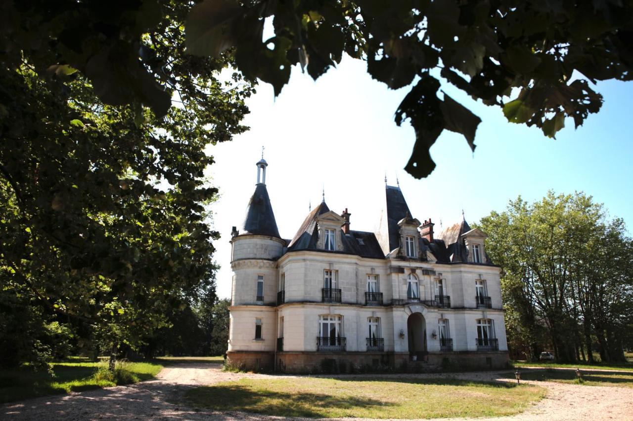 Château d'Escurat Le Dorat Extérieur photo